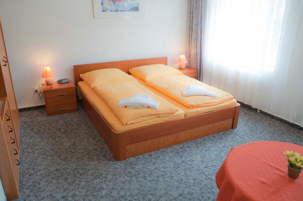 Pension Leipzig Georgplatz Kamer foto