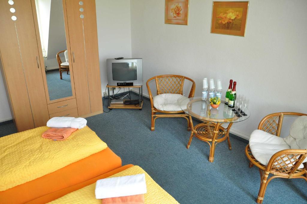 Pension Leipzig Georgplatz Kamer foto