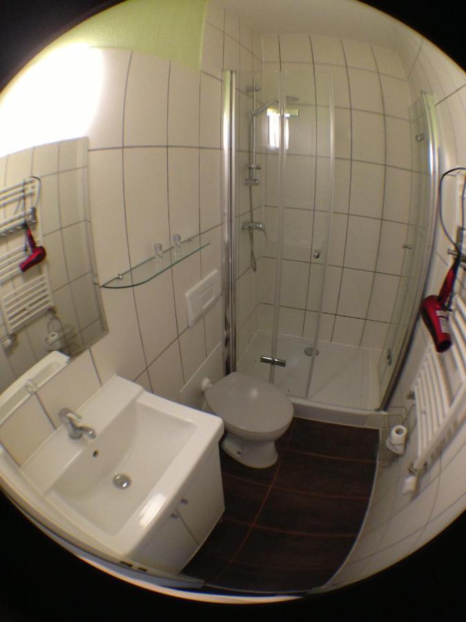 Pension Leipzig Georgplatz Kamer foto